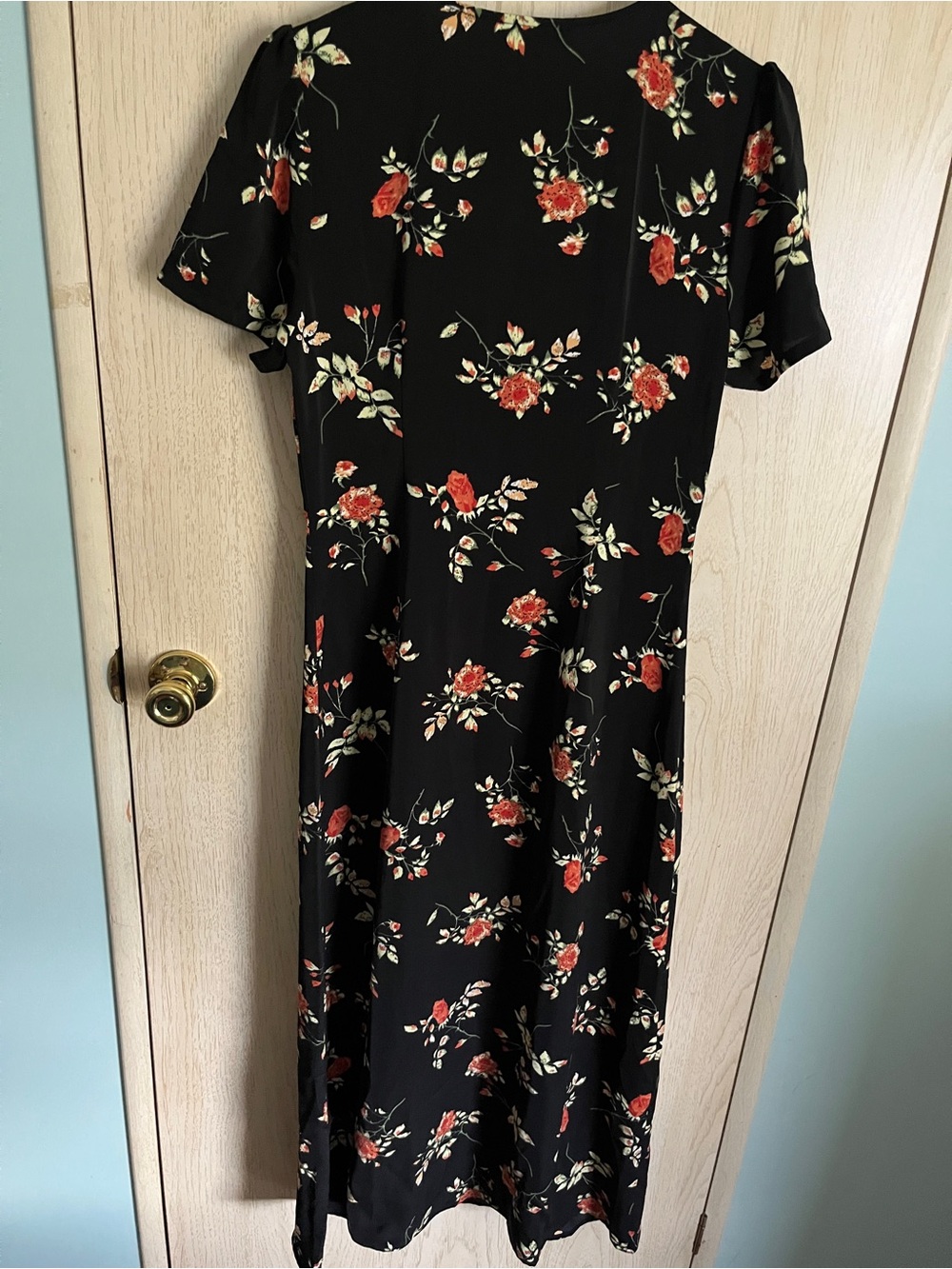 RIHOAS Black V Neck Floral Short Sleeve Maxi Dress Sz Medium - Picture 7 of 12